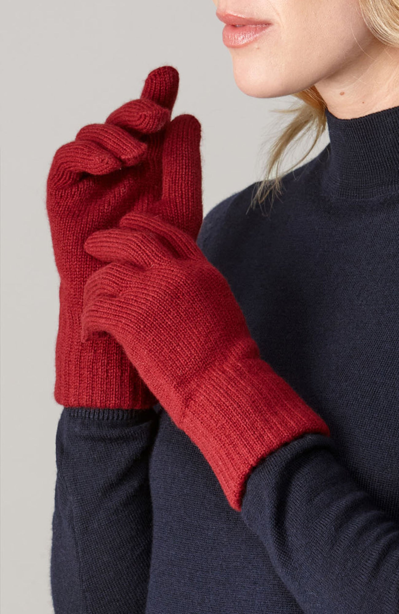 red cashmere gloves