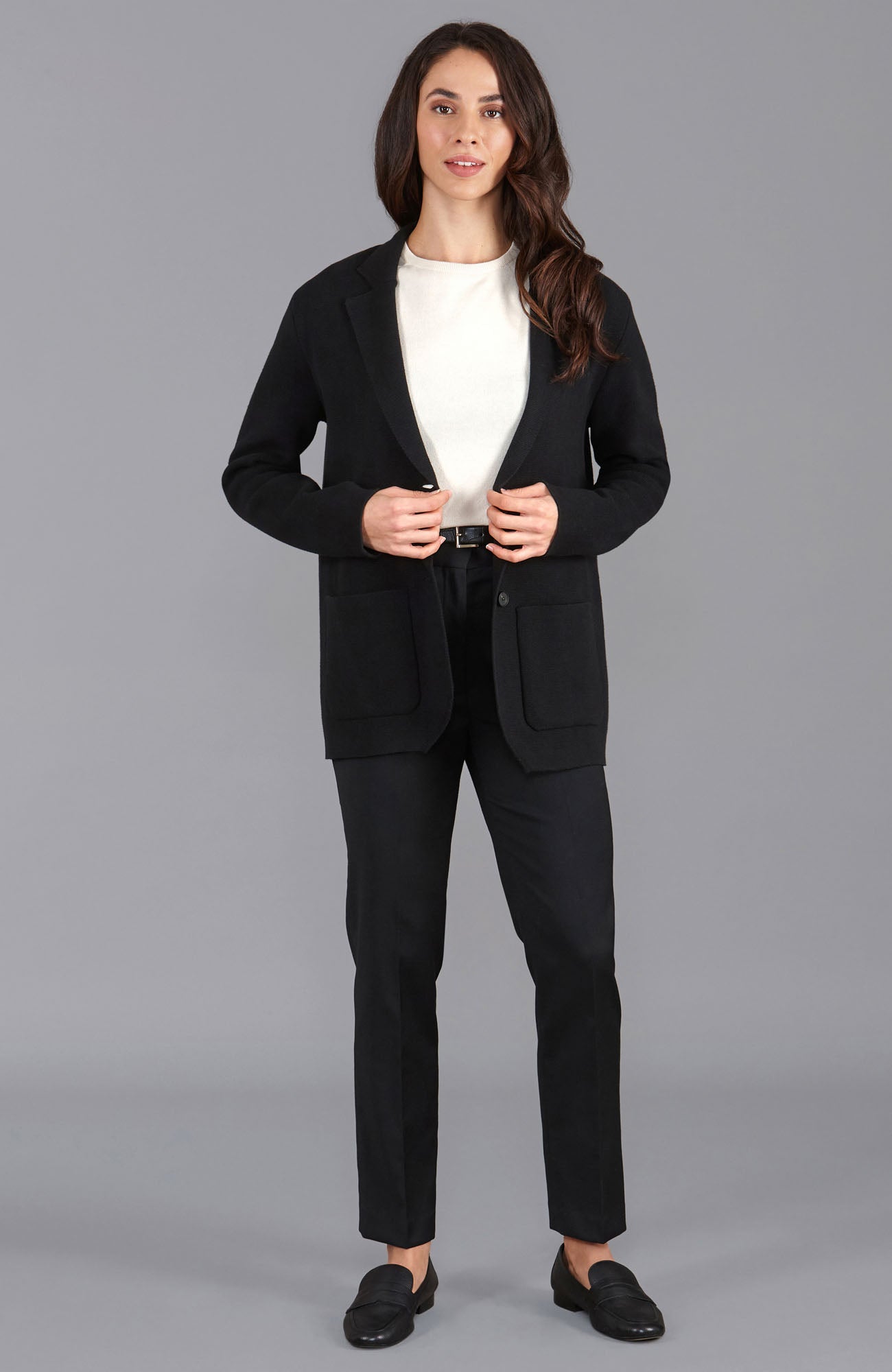 black womens relaxed knitted blazer