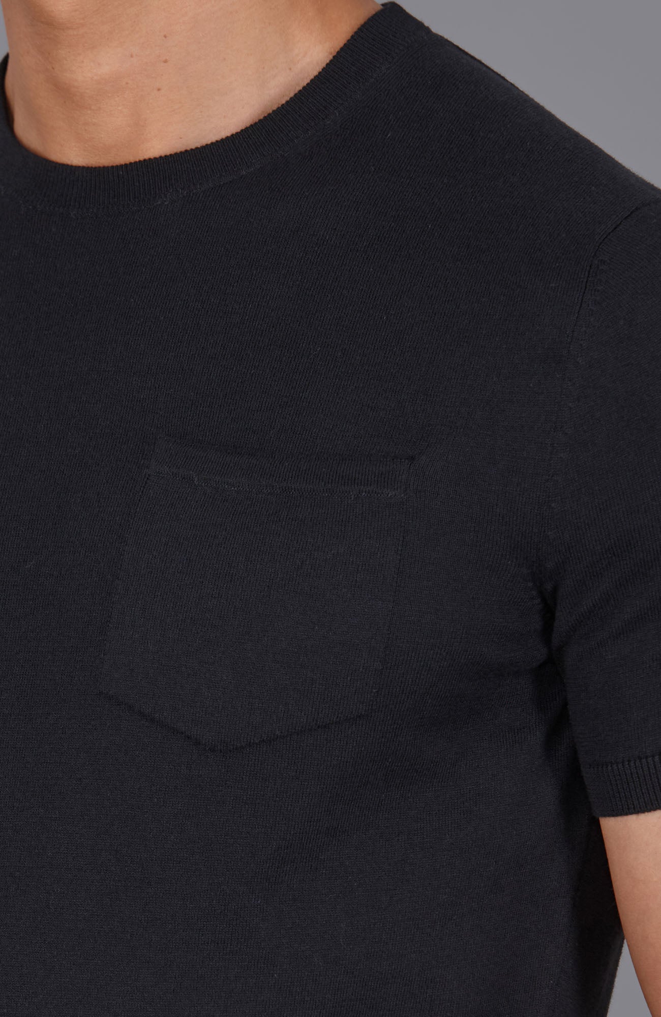 black mens knitted pocket t-shirt