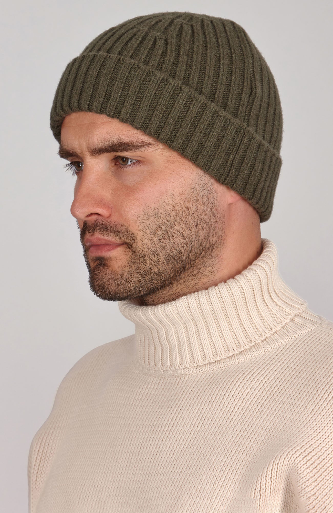 green chunky merino cashmere beanie