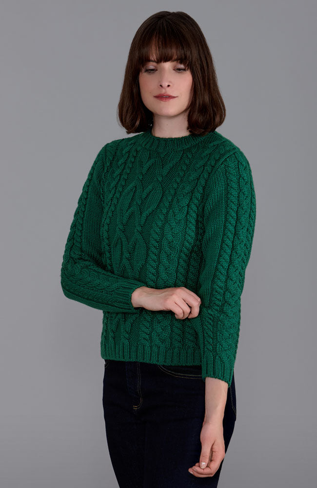 Chunky Knit wool sweater with cables T658M